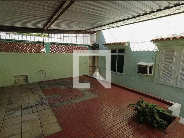 Casa, Bonsucesso, 2 Quartos, 400 m2 Rio de Janeiro