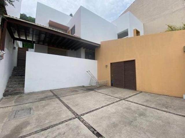 CASA BRICKSTONE EN VENTA EN LOMA DORADA