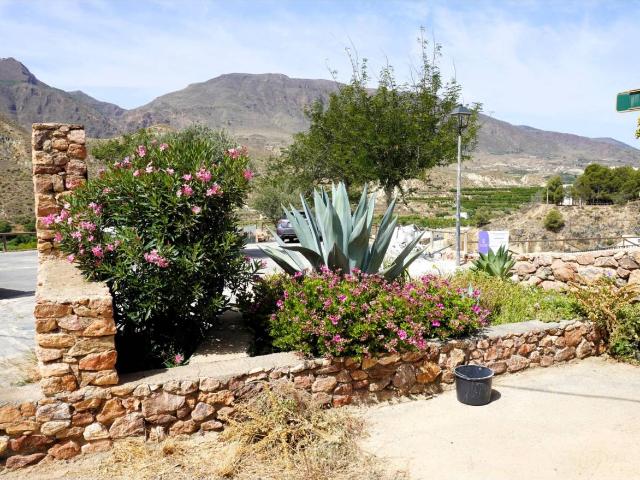 Casa Cueva en Residencial Al Kamar, Terque
