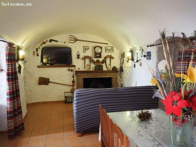 Casa Cueva en Venta en Cuevas del Campo, Granada