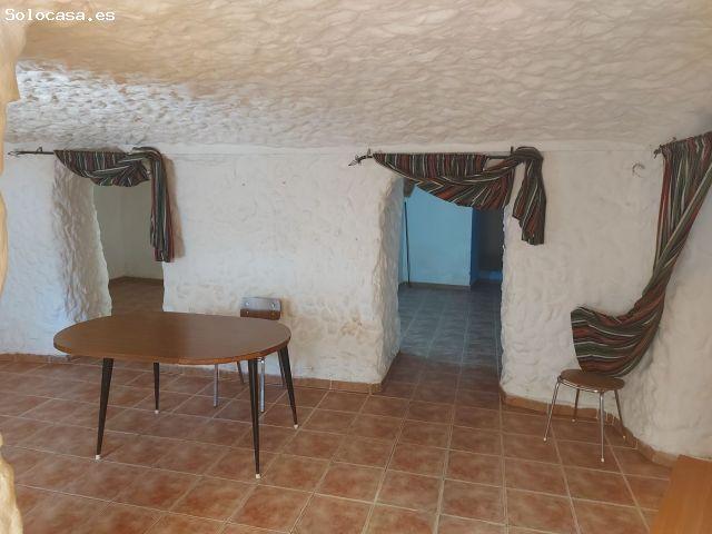 Casa Cueva en Venta en Cuevas del Campo, Granada