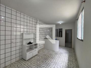 Casa para alugar em Praça Delfos - Área de serviço