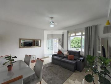 Casa para alugar em Praça Delfos - Garagem