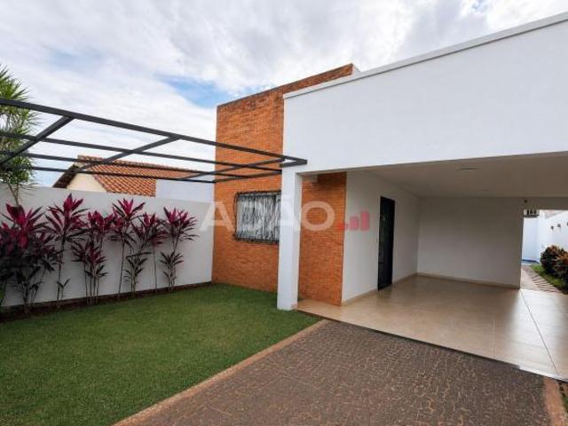 Casa Cyllêneo França Jataí Casa de Rua com 2 Quarto s por R$ 790000.00 no setor Residencial Cylle