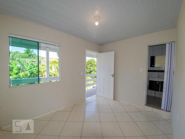 Casa, Cachoeira do Bom Jesus Leste, 1 Quarto, 50 m2 Florianópolis