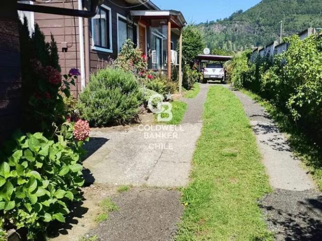 Casa, cabañas y local Comercial funcionando | 3 dormitorios por 6500.00 en Lago Ranco