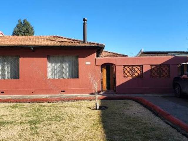 Casa Calle Almarza, Rancagua