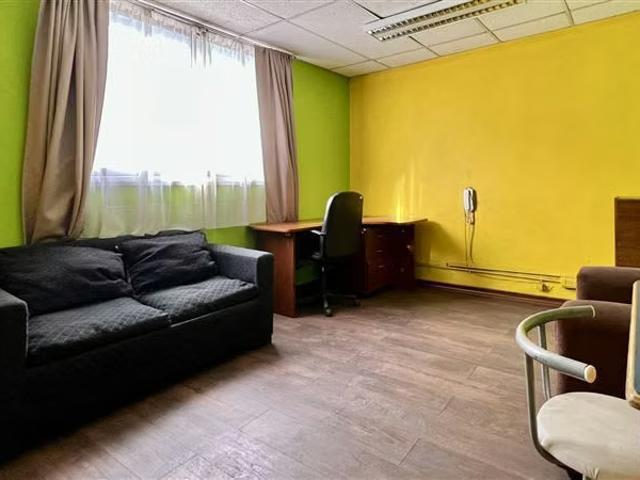 CASA Calle Bueras, frente a la Fiscalía. 5 Dormitorios por 2890.00 en Rancagua