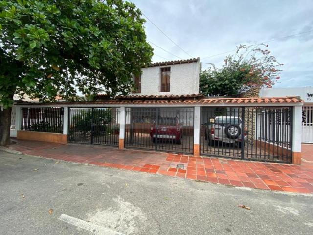 CASA CALLE 17A # 1E 109 CAOBOS, Caobos, Cúcuta