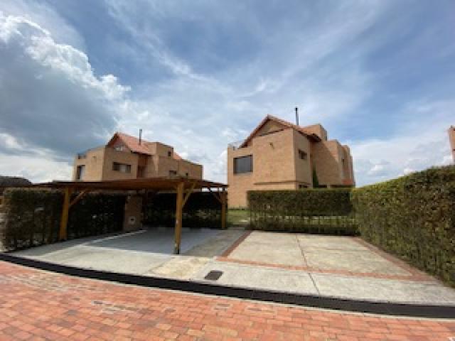 CASA Calle 230 #10 80, Encenillos de Sindamanoy, Chía