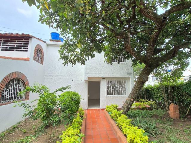 CASA calle 23a # 28 02, Molinos Altos, Floridablanca