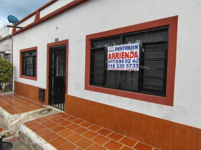 CASA Calle 2A # 12 83 BARRRIO CARORA, Carora, Cúcuta