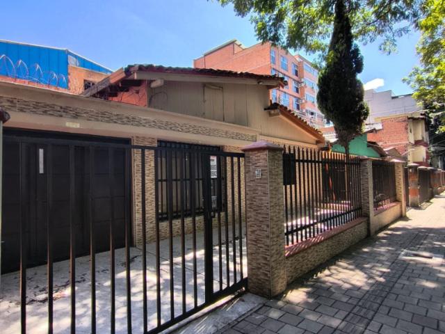 CASA calle 32 f # 66 b 162, Belen Malibu, Medellín