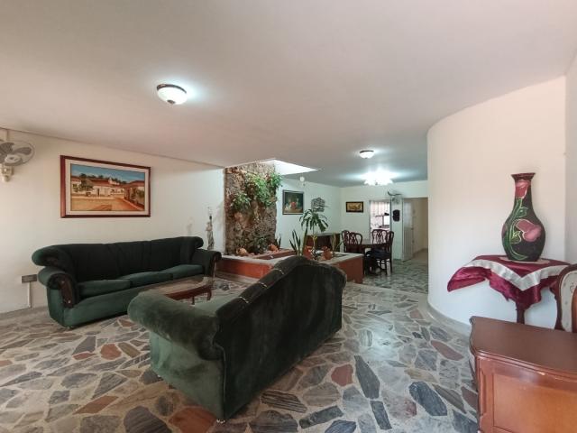 CASA Calle 3 # 11E 66 Casa, Quinta Oriental, Cúcuta