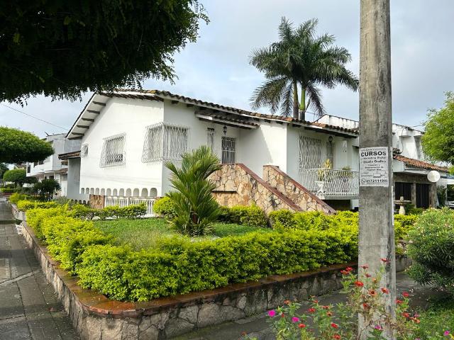 CASA calle 55 # 28 09, Las Mercedes, Palmira