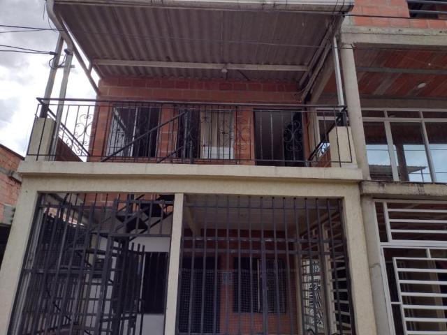 CASA Calle 97 # 12 22 Primer Piso Barrio villa del saman Ciudad del Campo, Sin Barrio, Candelaria
