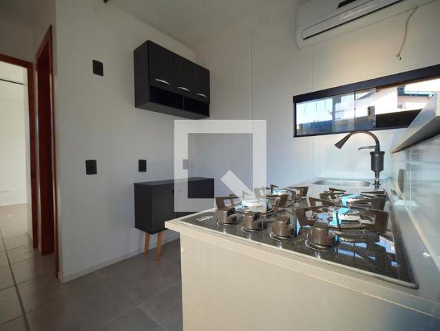 Casa, Campeche, 2 Quartos, 28 m2 Florianópolis