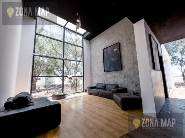 Casa Campestre de una solo nivel con gran superficie