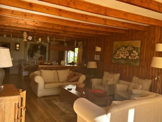 Casa campestre de alto estándar en venta – Frutillar | 5 dormitorios por 14000.00 en Frutillar