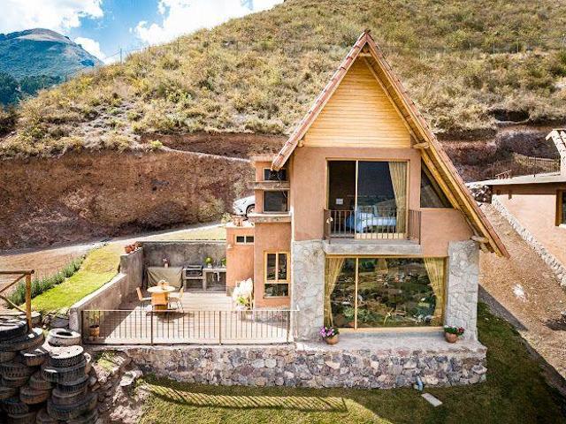 Casa campestre en Urubamba con espectacular vista al Valle Sagrado