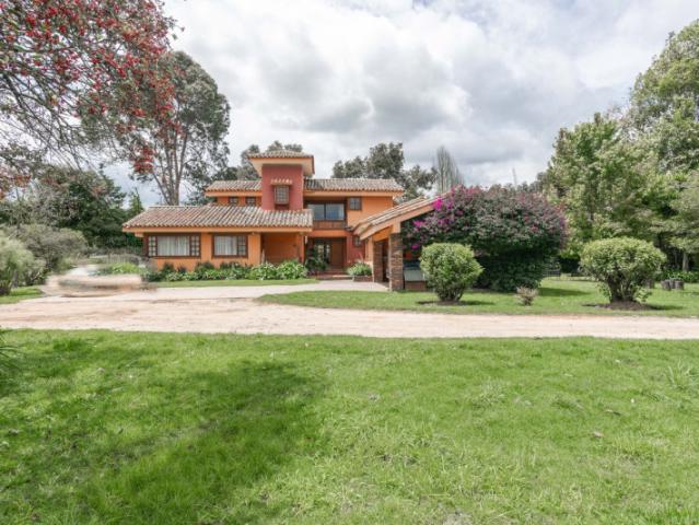 Casa Campestre En Venta En Tabio En Vereda Lourdes V248535