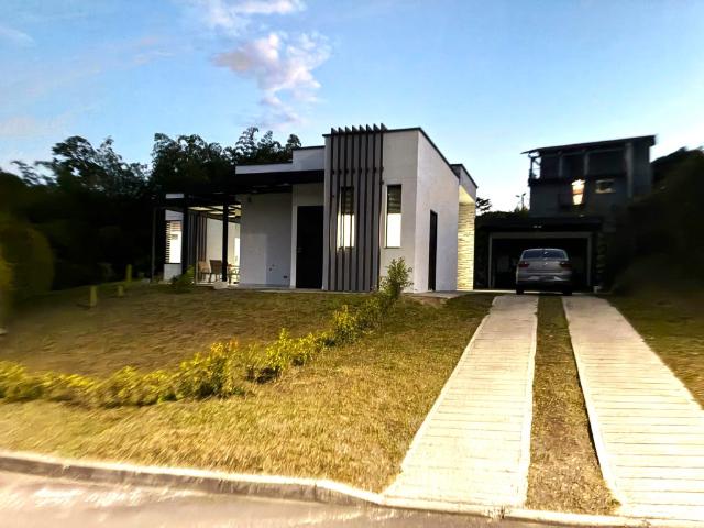 Casa Campestre En Venta En Calarca V290059