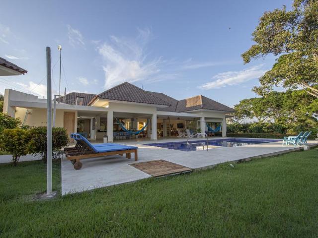 Casa Campestre En Venta En Cartagena V147801