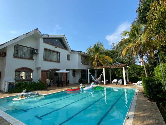Casa Campestre En Venta En Carmen De Apicala V136714