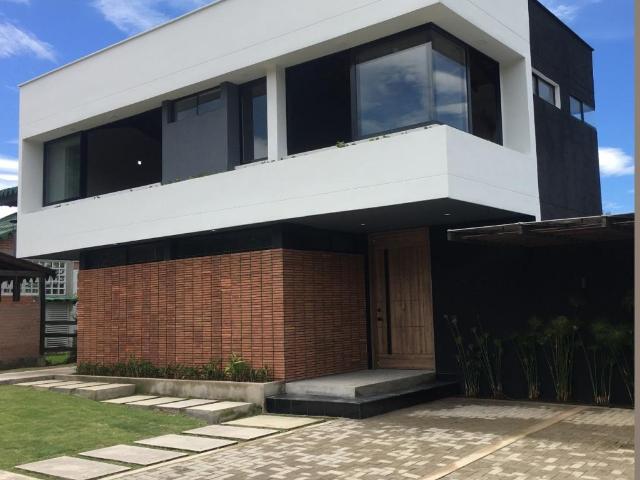 Casa Campestre En Venta En Chinacota En. V219793