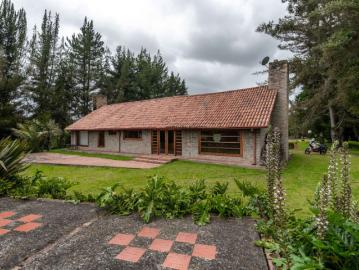 Casa Campestre En Venta En El Rosal En Vereda La Pinuela V248781