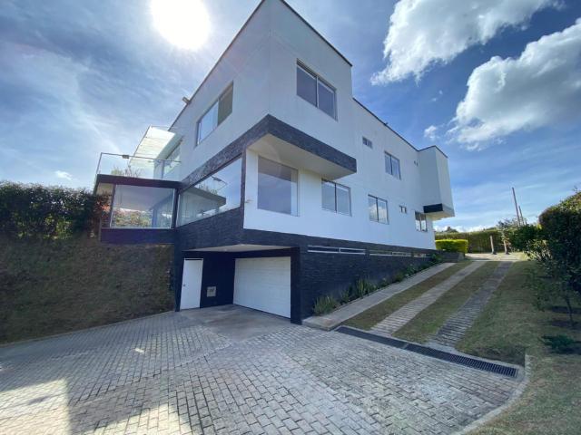 Casa Campestre En Venta En Envigado En. V252731