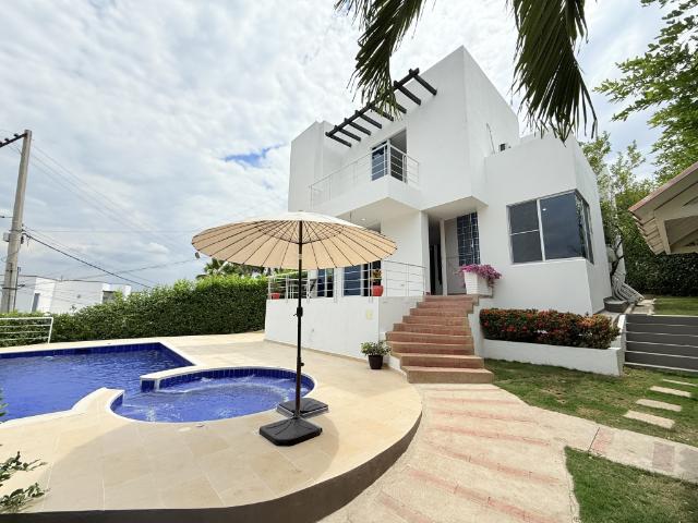 Casa Campestre En Venta En Girardot En. V203586