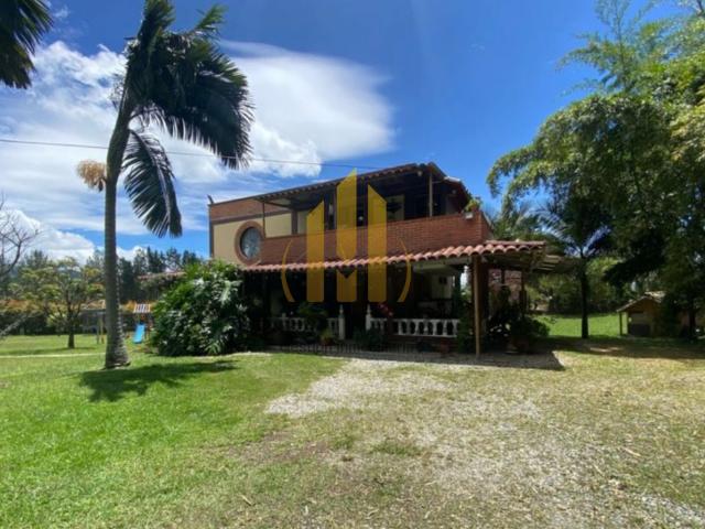Casa Campestre En Venta En Guarne En Vereda Toldas V385085