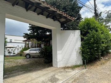 Casa Campestre En Venta En Ibague En San Francisco De Aparco V180455