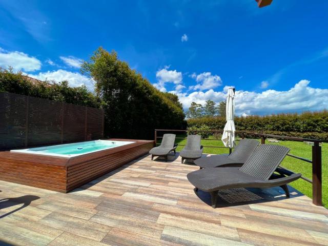 Casa Campestre En Venta En Medellin En Las Palmas V154080