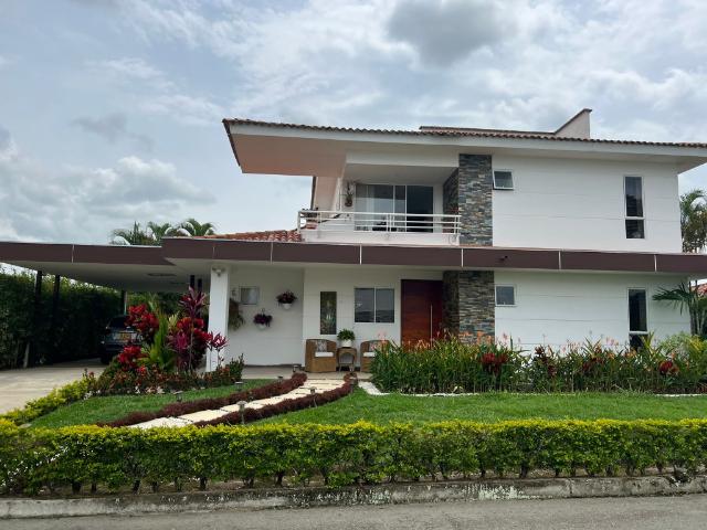 Casa Campestre En Venta En Montenegro En. V222088
