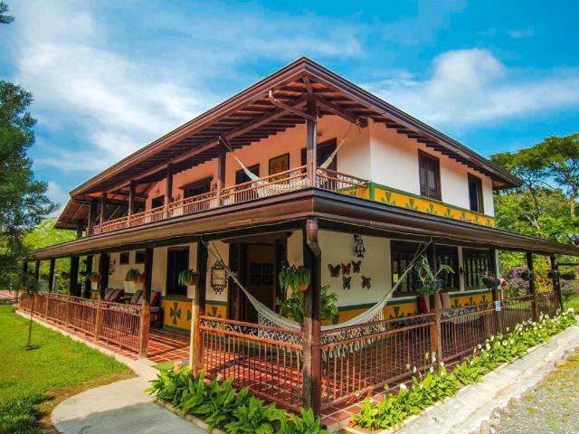 Casa Campestre En Venta En Montenegro En Via A Montenegro V240364