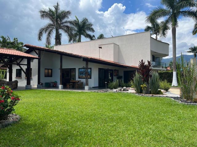 Casa Campestre En Venta En Pereira En Combia V301416