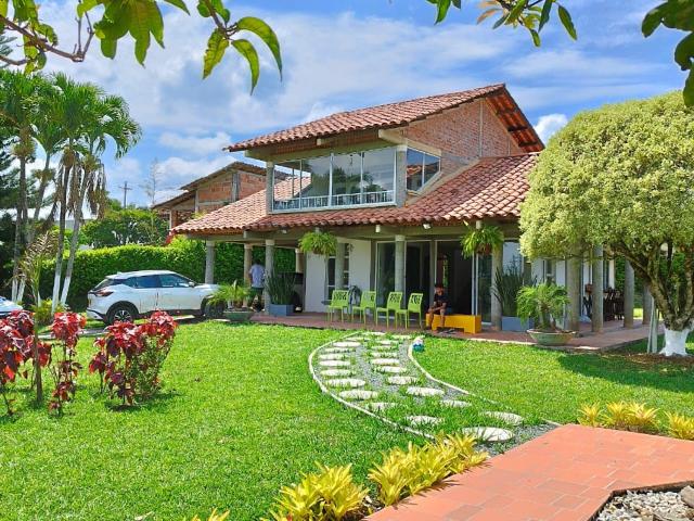 Casa Campestre En Venta En Pereira En Vereda La Estrella V160351