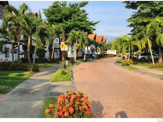 Casa Campestre En Venta En Santafe De Antioquia En Casa De Verano V265219