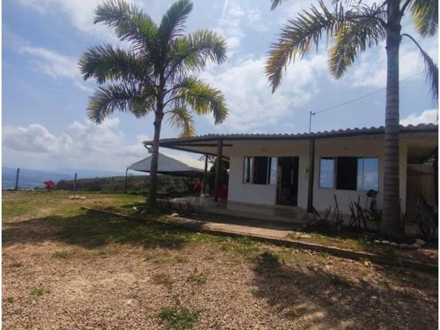 Casa campestre en arriendo, El alto de la aldea