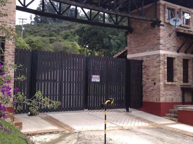 Casa Campestre En Arriendo En Cogua En Cogua A226508