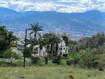 Casa Campestre EN ARRIENDO EN Envigado EN Loma el chocho 337939 $15.000.000