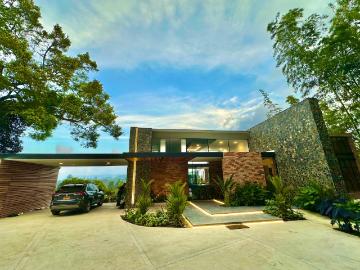 Casa Campestre En Arriendo En Guatape A154023