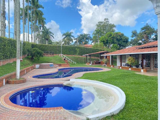 Casa Campestre En Arriendo En Pereira A132976