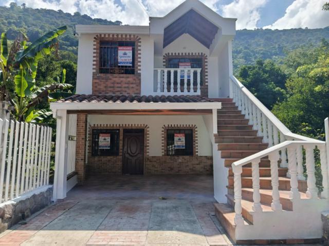Casa Campestre En Arriendo En San Gil En Vereda Luchadero A315192