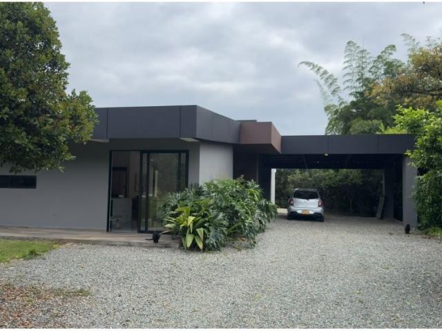 Casa campestre en arriendo o venta, La ceja
