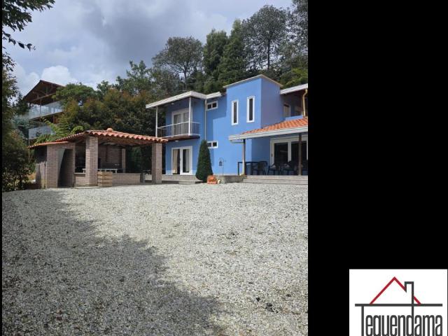 Casa campestre en Arriendo Piedras Blancas Corregimiento Santa Elena