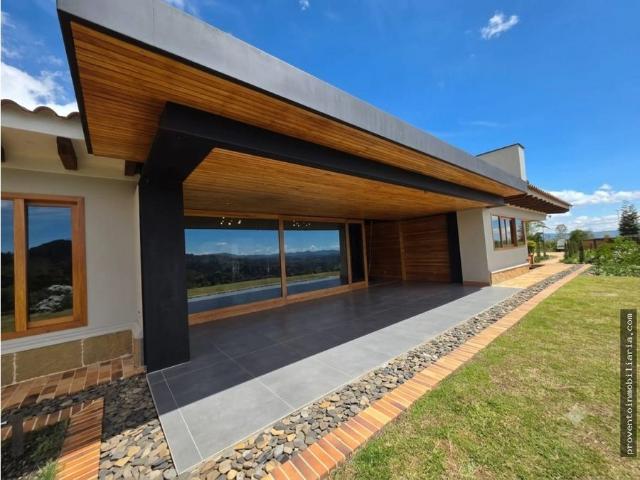Casa Campestre en arriendo Rionegro