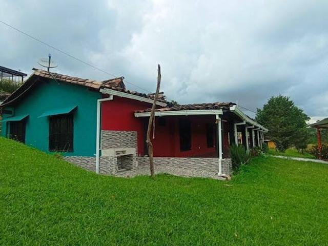 Casa campestre en arriendo, San vicente